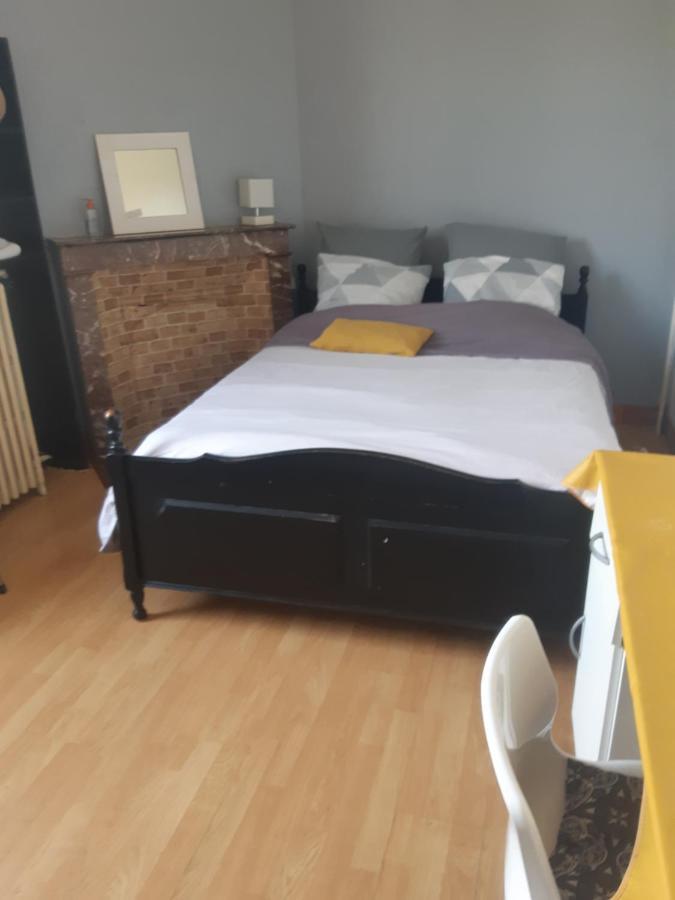 Apartamento Maison A Partager Troyes Exterior foto